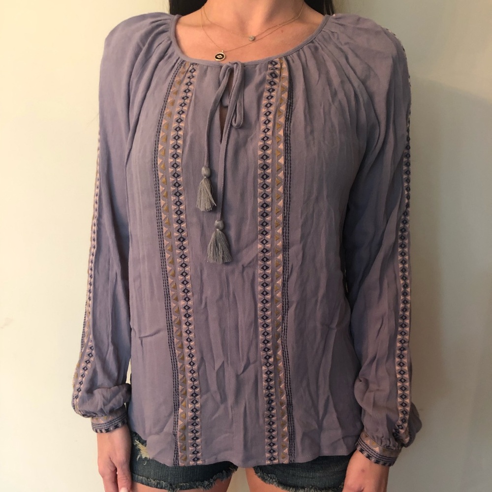 Embroidered Hippie Shirt NWT Size M